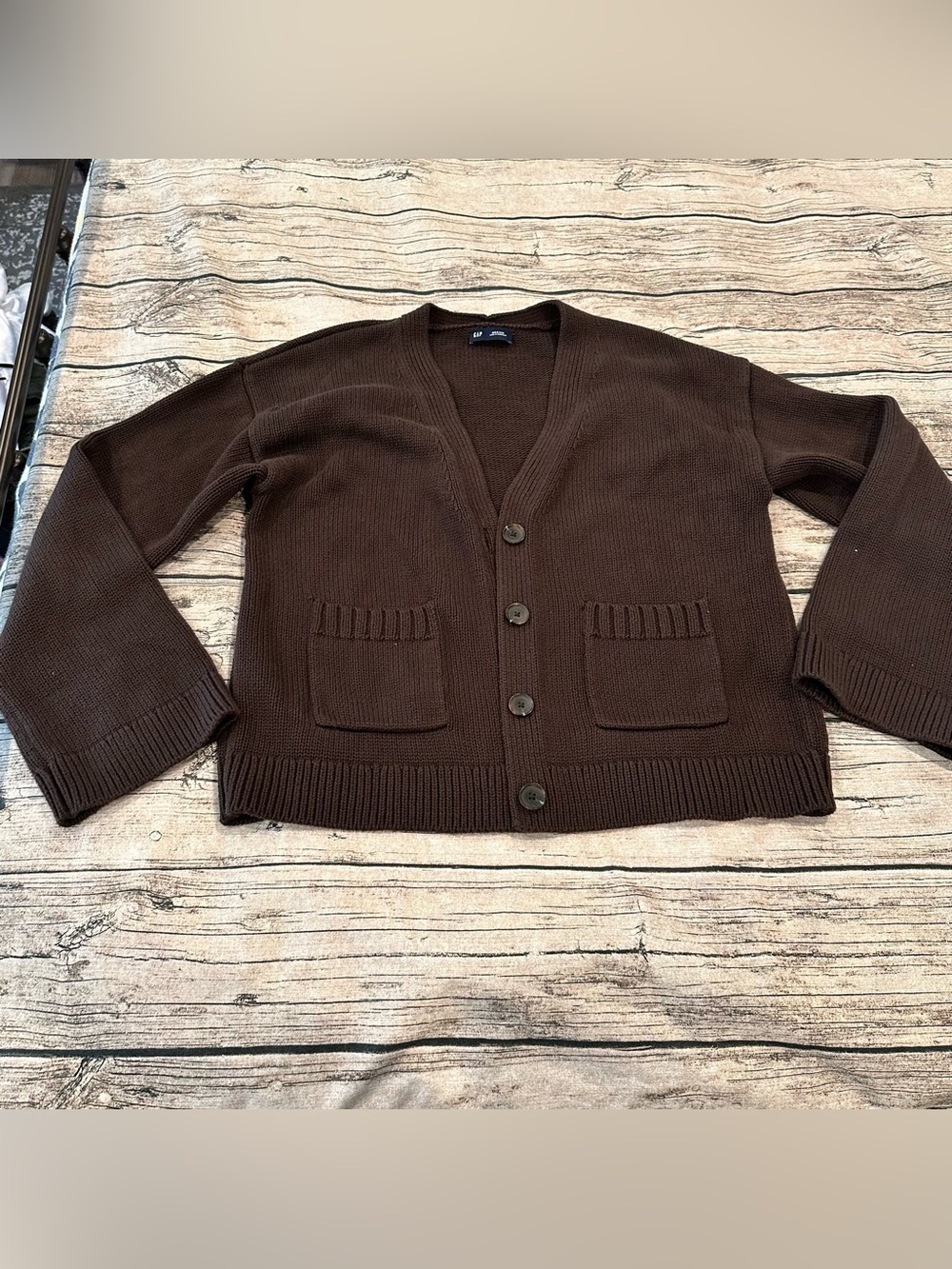 GAP Women’s Cotton Dark Brown V-Neck Cardigan; Wide Sleeves; Size Medium
